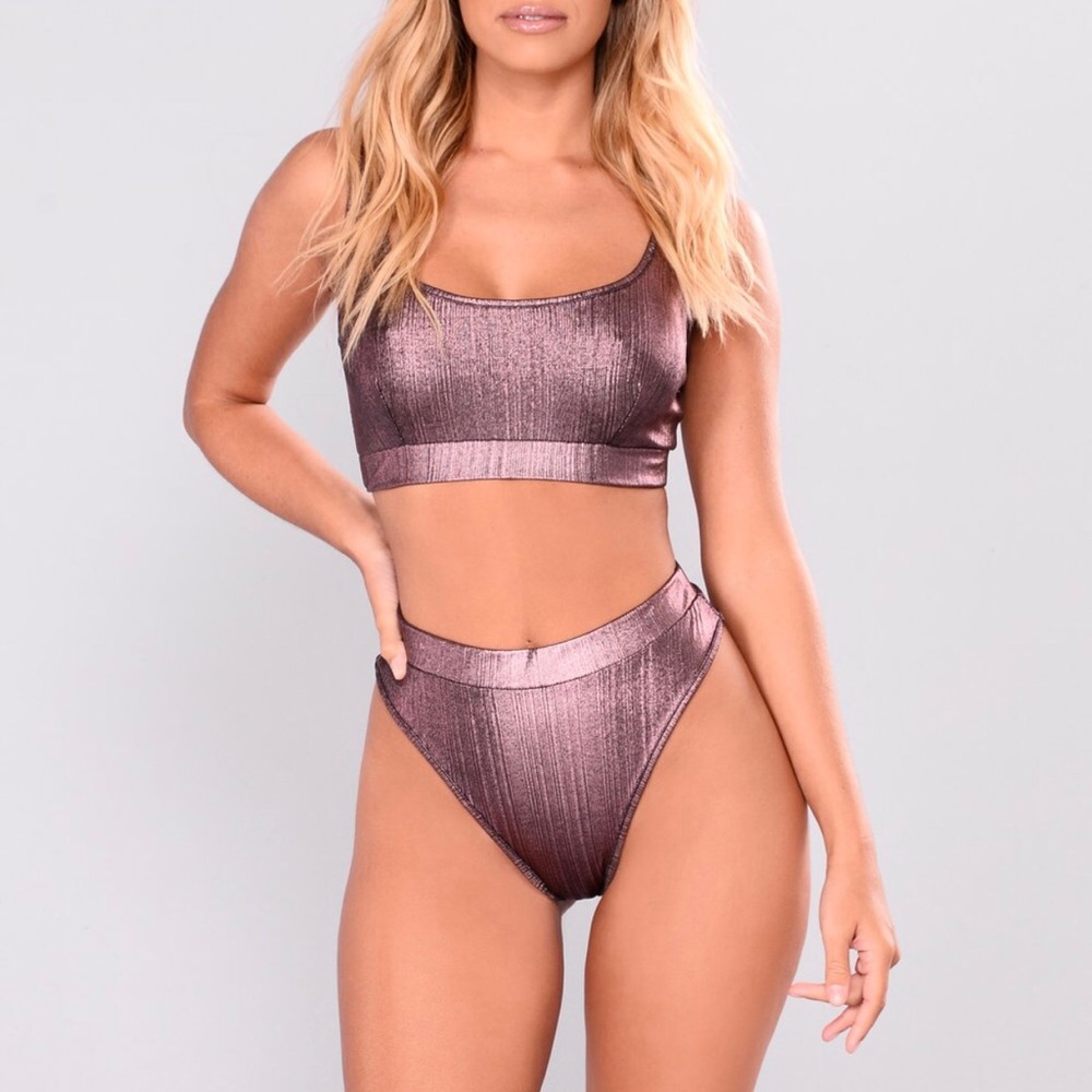 Purple metallic set